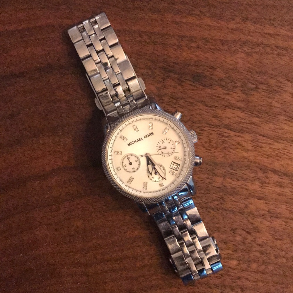 Pre-loved Michael Kors Stainless Steel Watch
